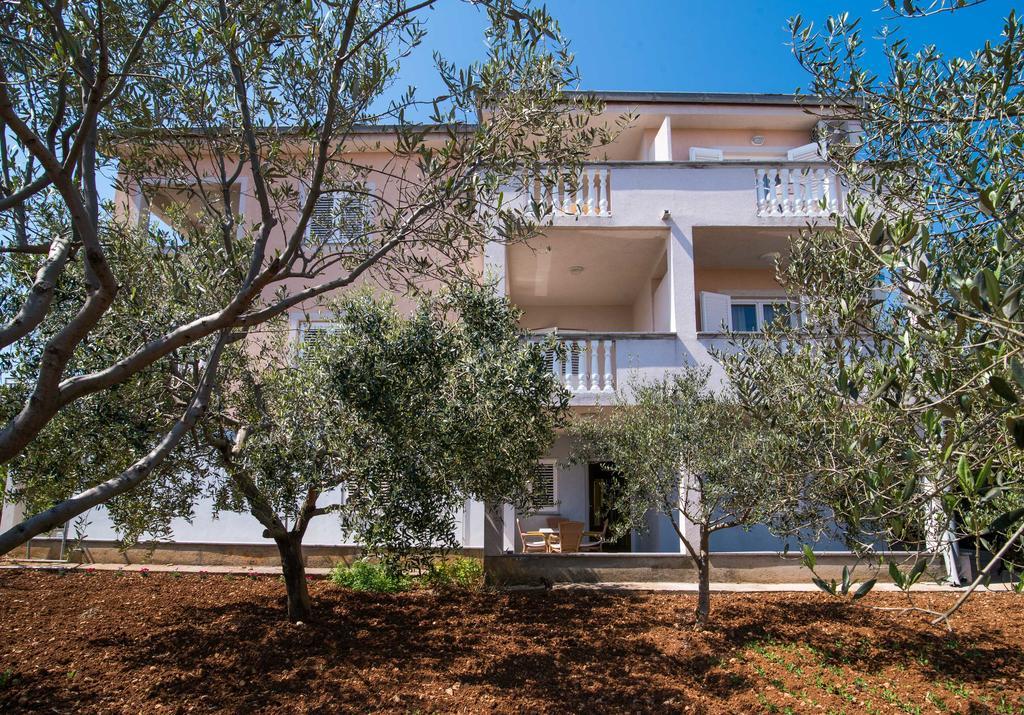B&B Villa Ana クルク エクステリア 写真