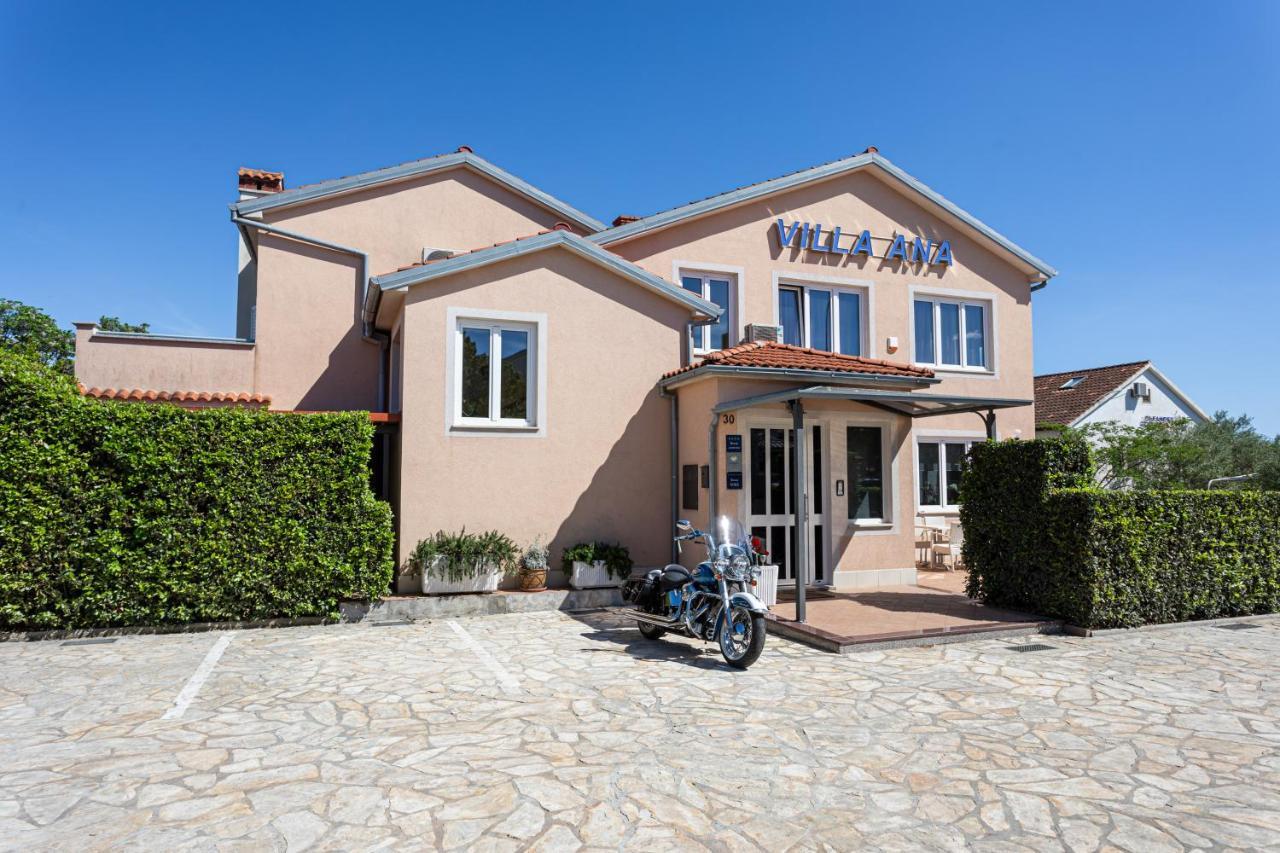 B&B Villa Ana クルク エクステリア 写真